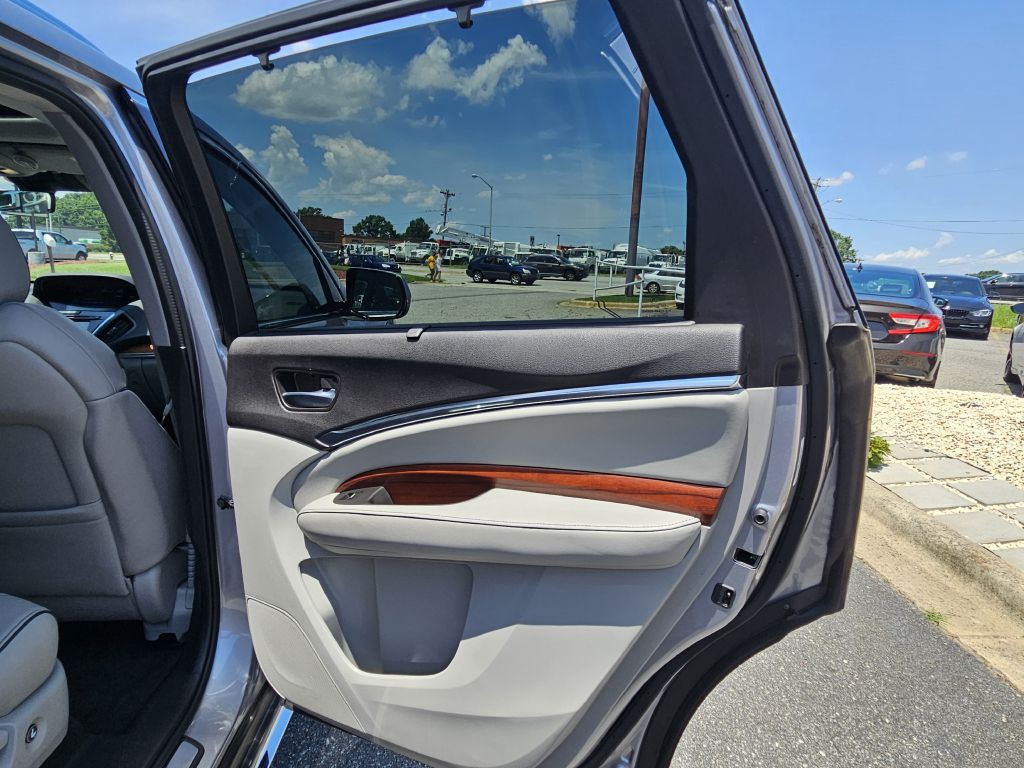2017 Acura MDX Image 24