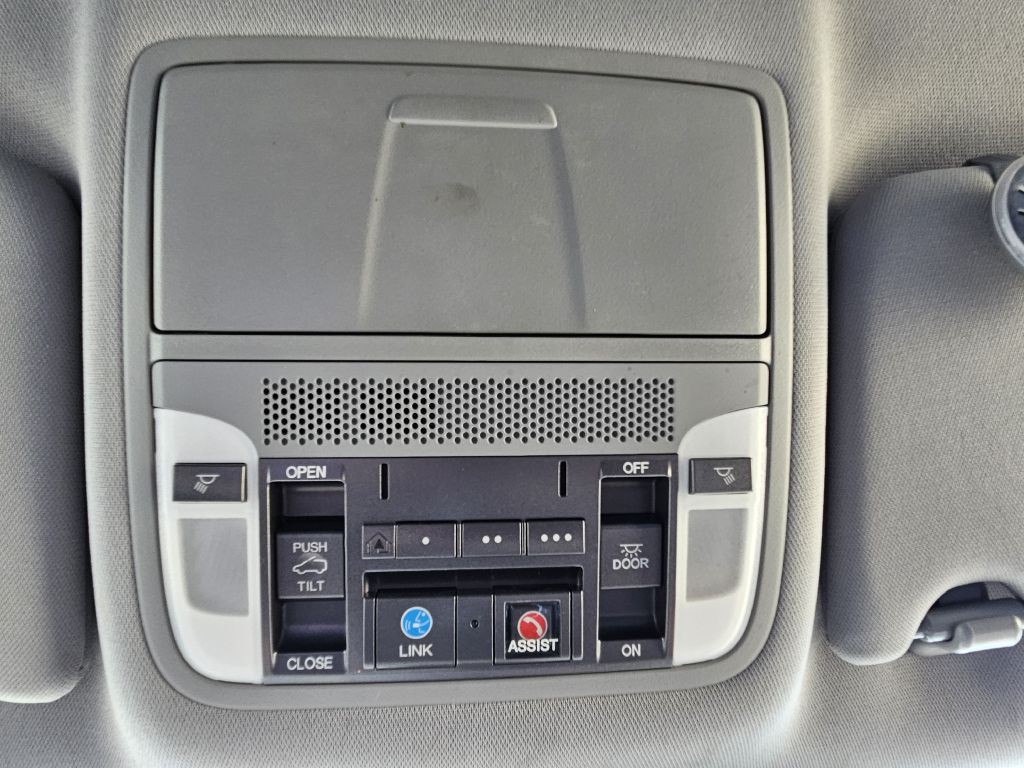 2017 Acura MDX Image 29