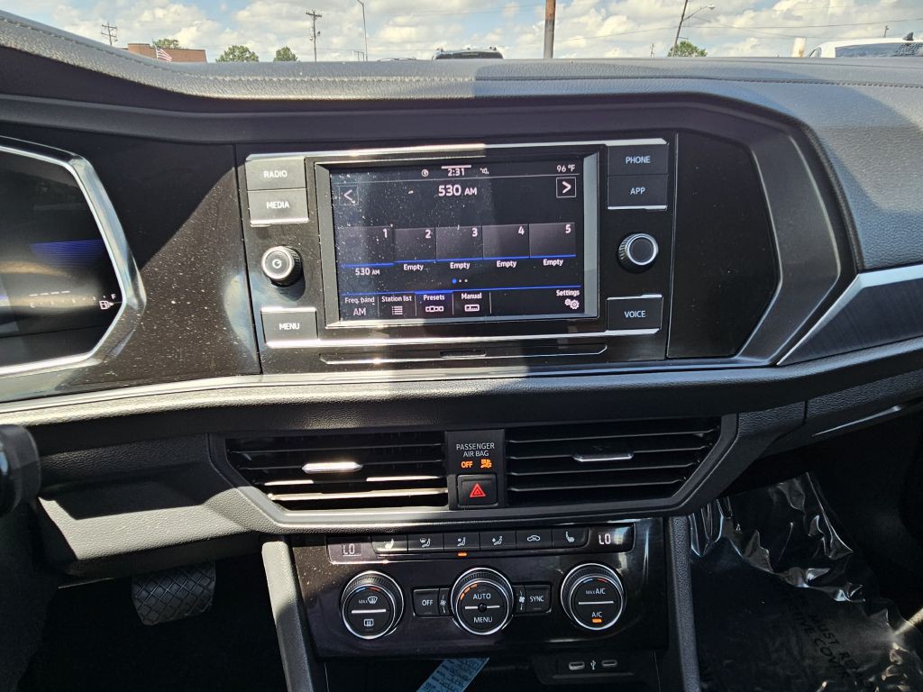 2024 Volkswagen Jetta Image 11