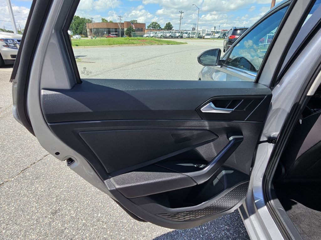 2024 Volkswagen Jetta Image 15