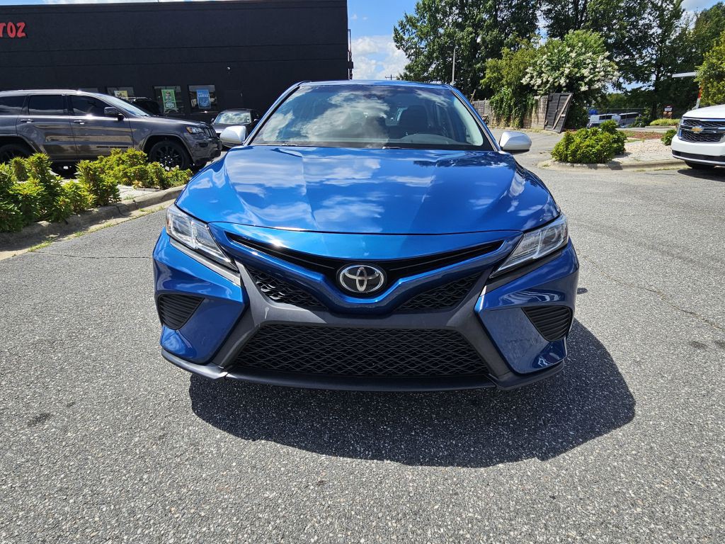 2019 Toyota Camry Image 8