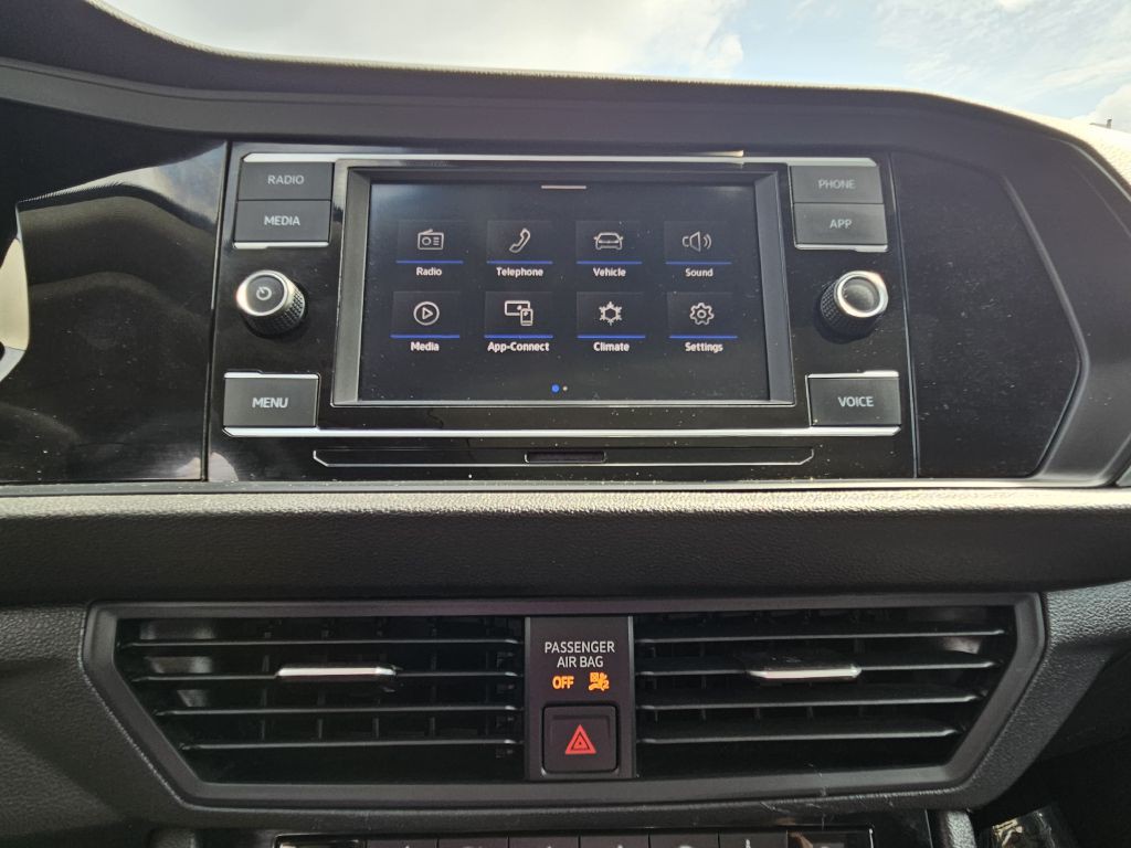 2024 Volkswagen Jetta Image 14