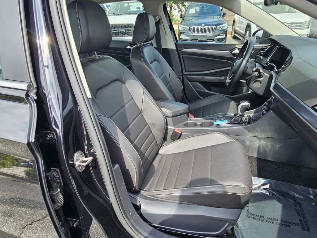 2024 Volkswagen Jetta Image 25