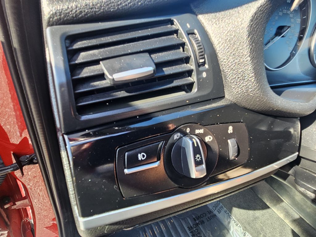 2016 BMW X3 Image 9