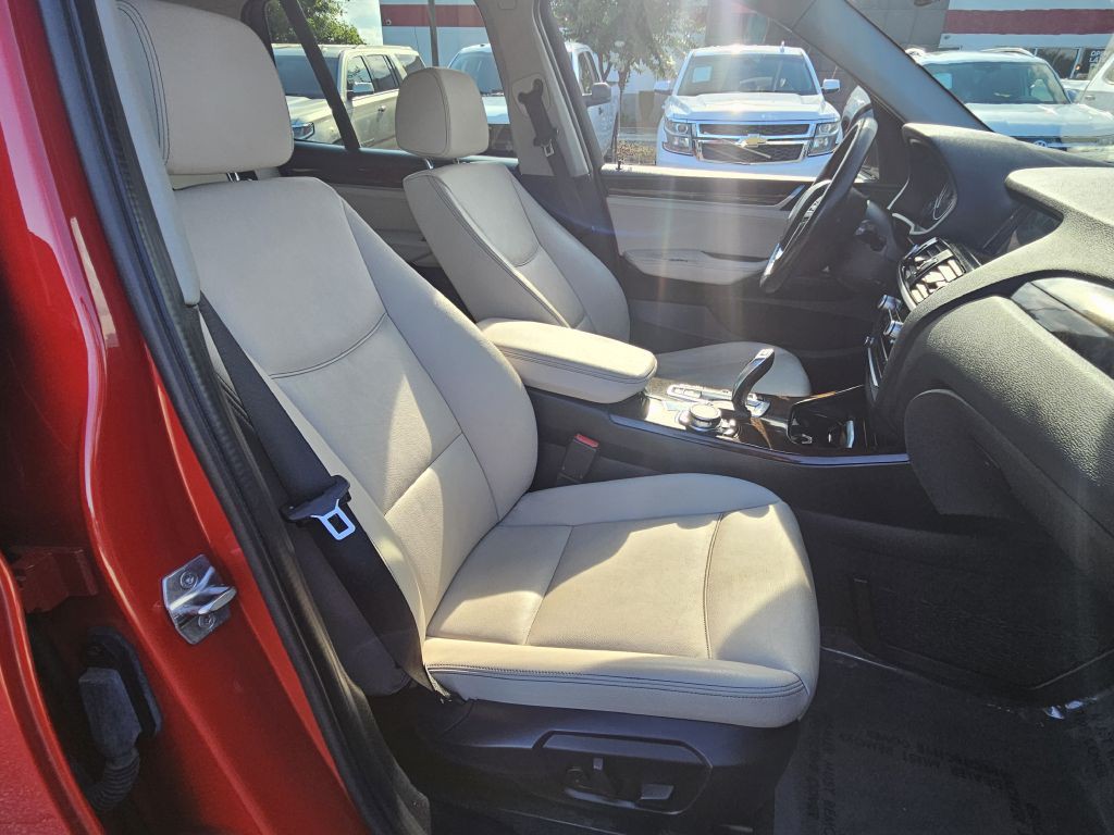 2016 BMW X3 Image 22
