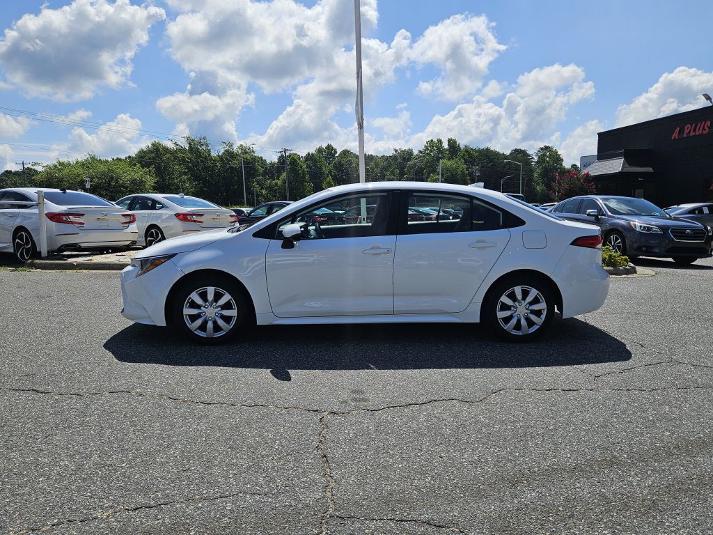 2022 Toyota Corolla Image 2