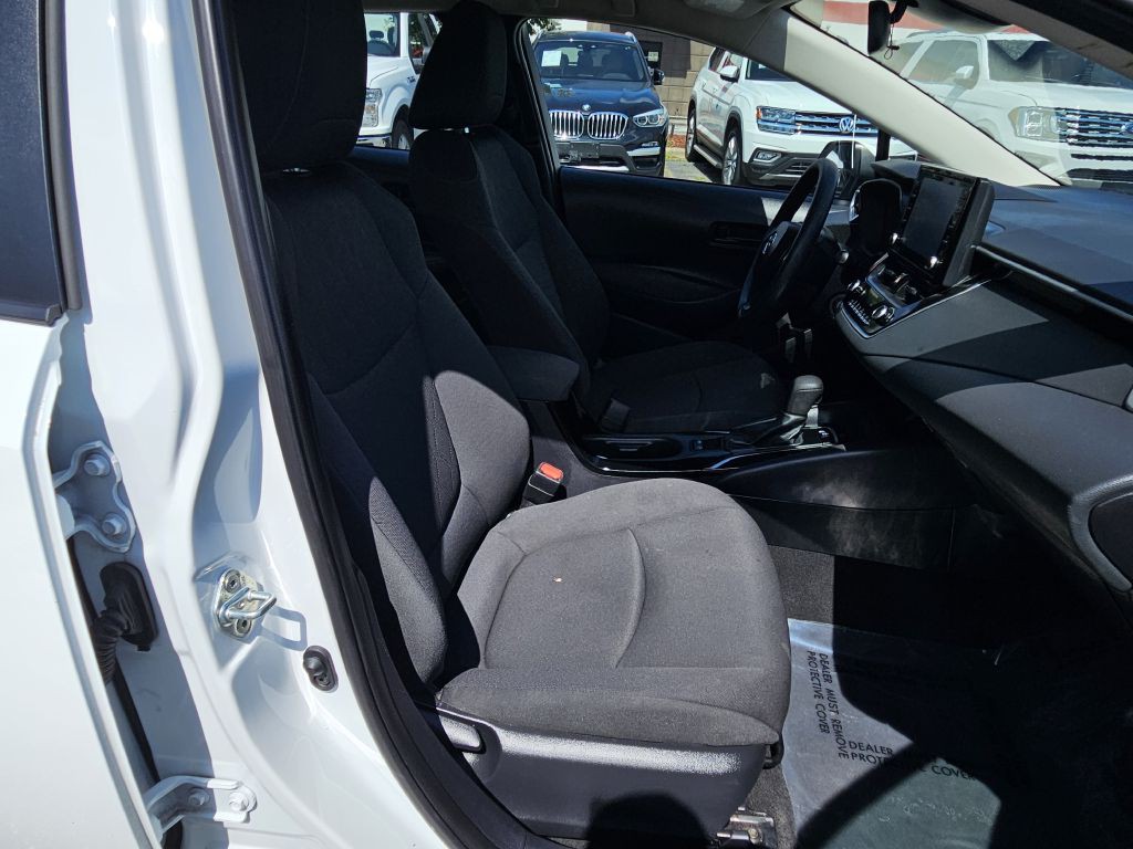 2022 Toyota Corolla Image 24