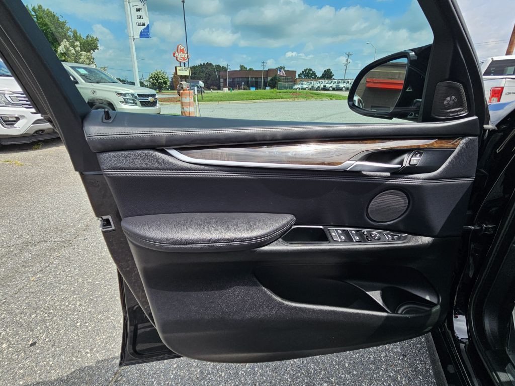2017 BMW X5 Image 15