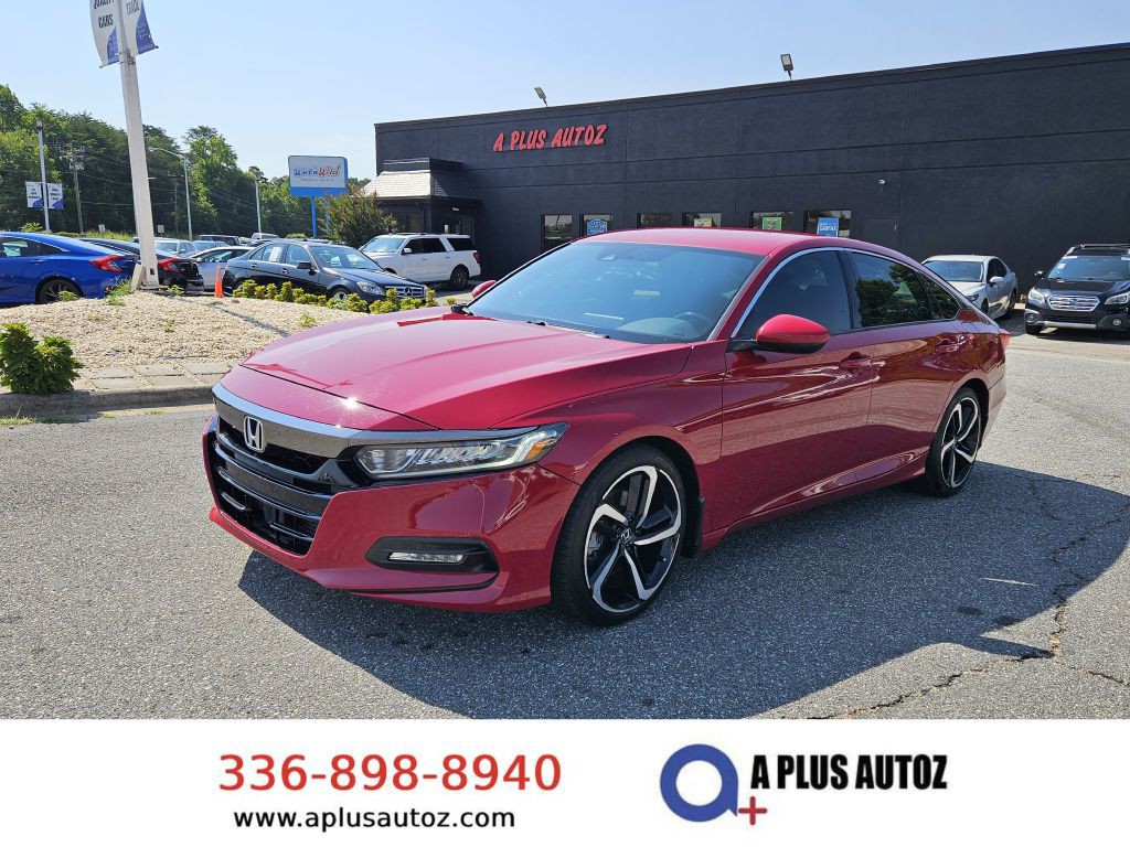 2019 Honda Accord Image 1