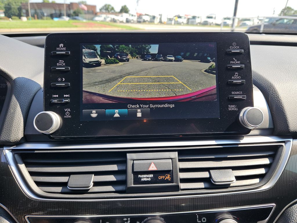 2019 Honda Accord Image 14