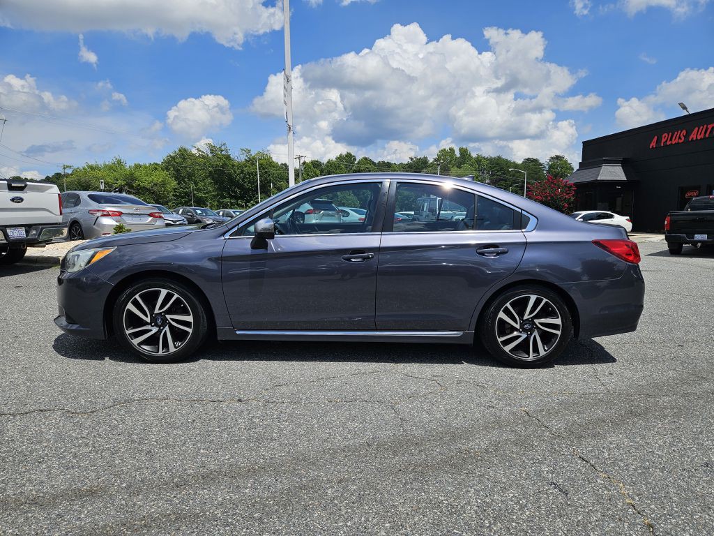 2017 Subaru Legacy Image 2