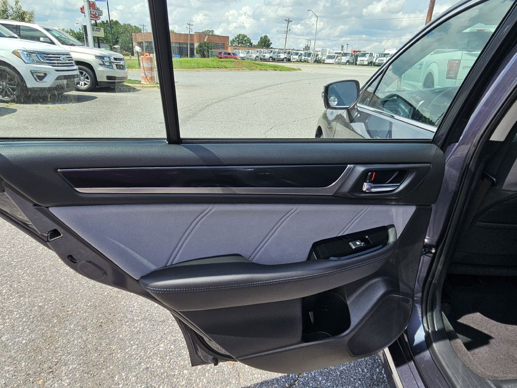 2017 Subaru Legacy Image 20