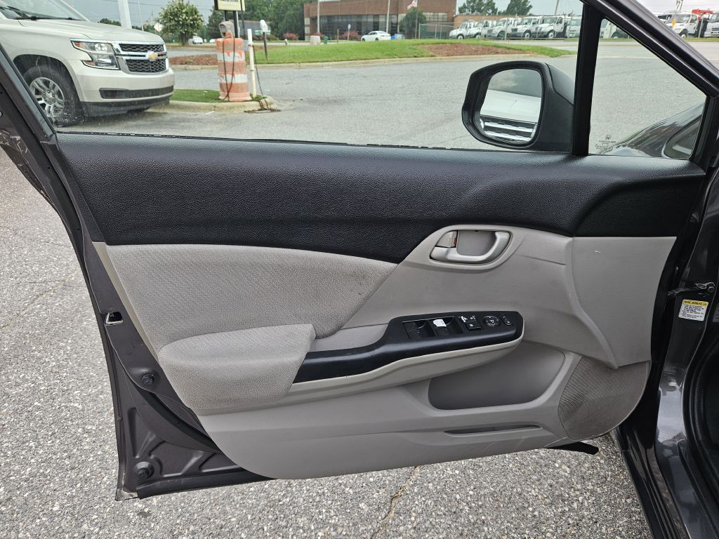2013 Honda Civic Image 10