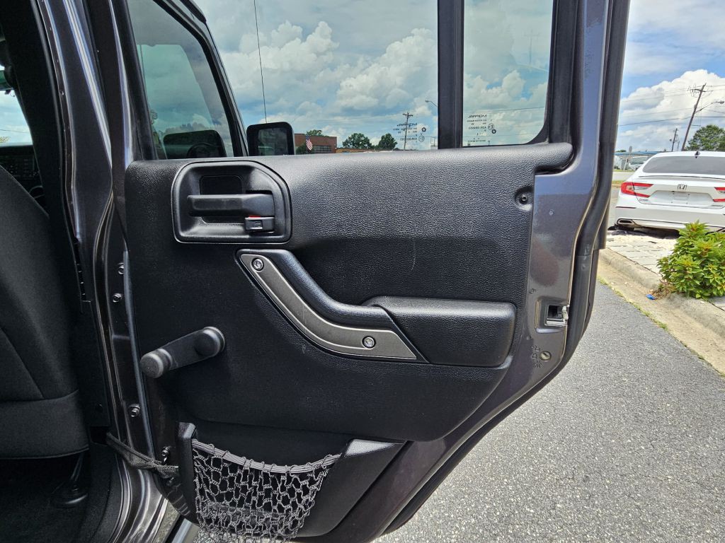 2014 Jeep Wrangler Unlimited Image 18