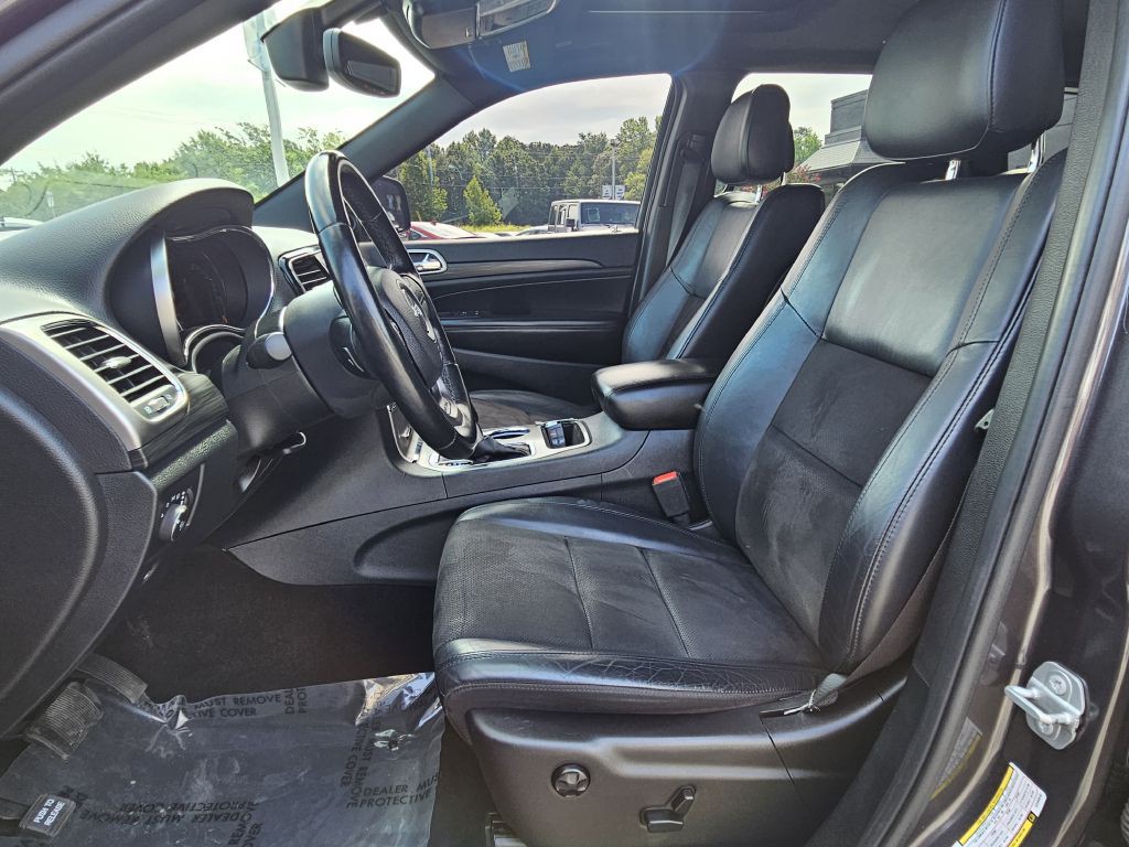 2020 Jeep Grand Cherokee Image 17