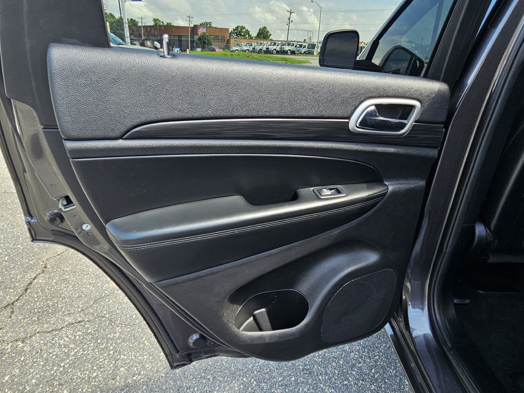 2020 Jeep Grand Cherokee Image 18