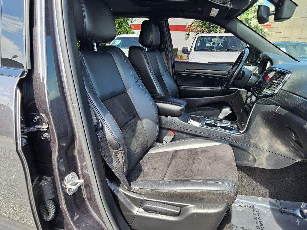 2020 Jeep Grand Cherokee Image 23