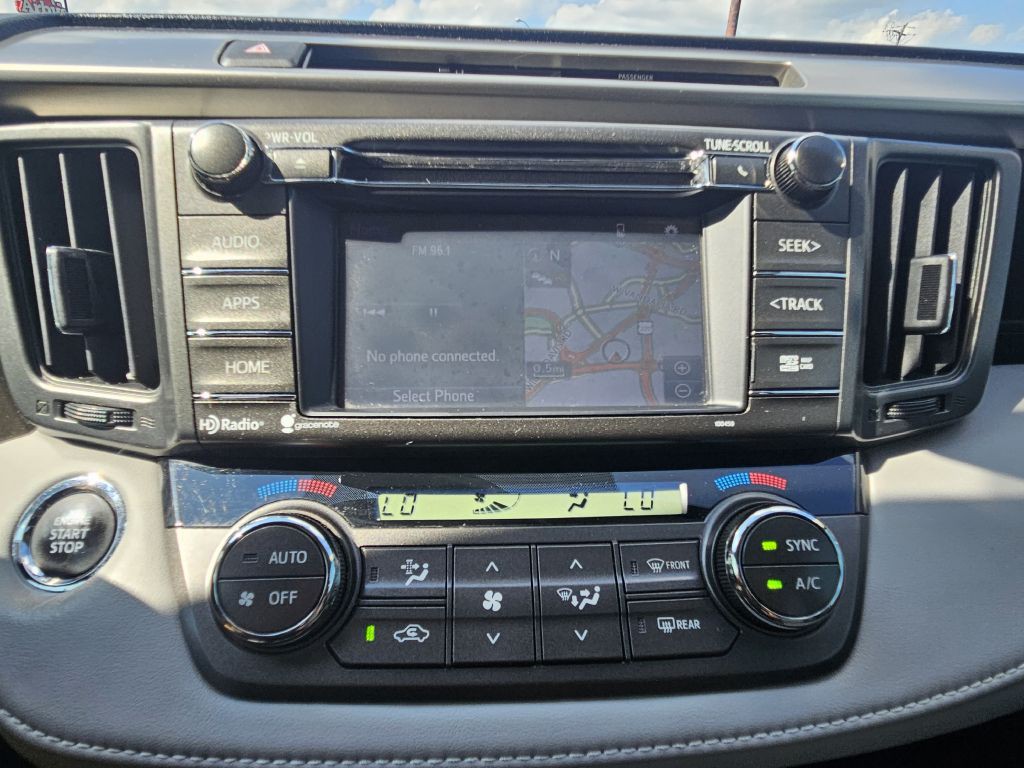 2015 Toyota Rav4 Image 13