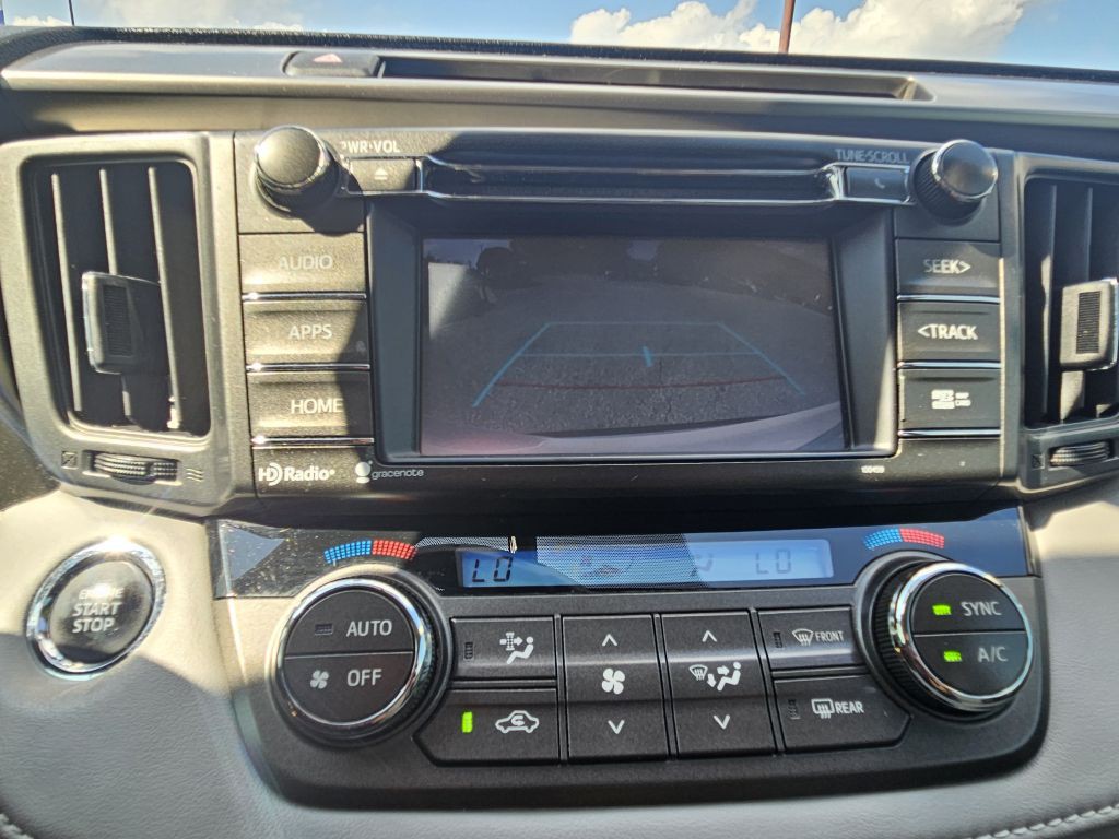 2015 Toyota Rav4 Image 14