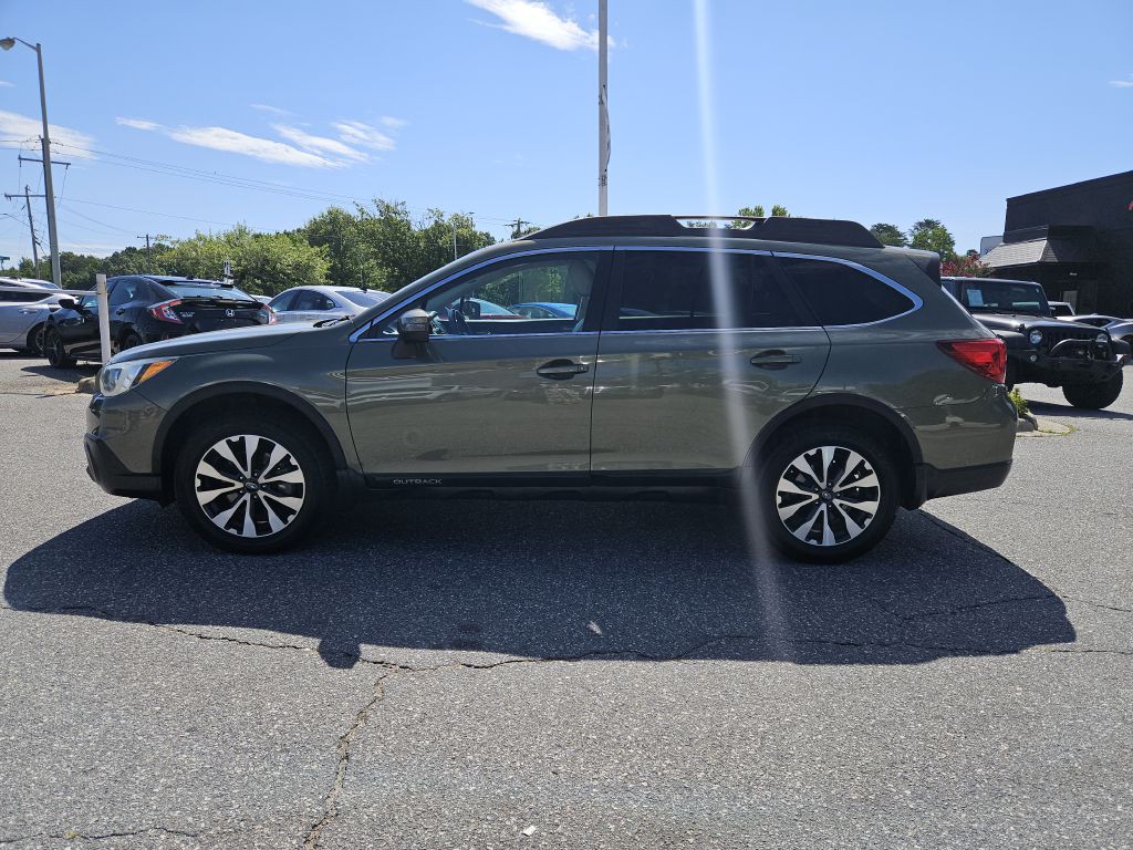2016 Subaru Outback Image 2