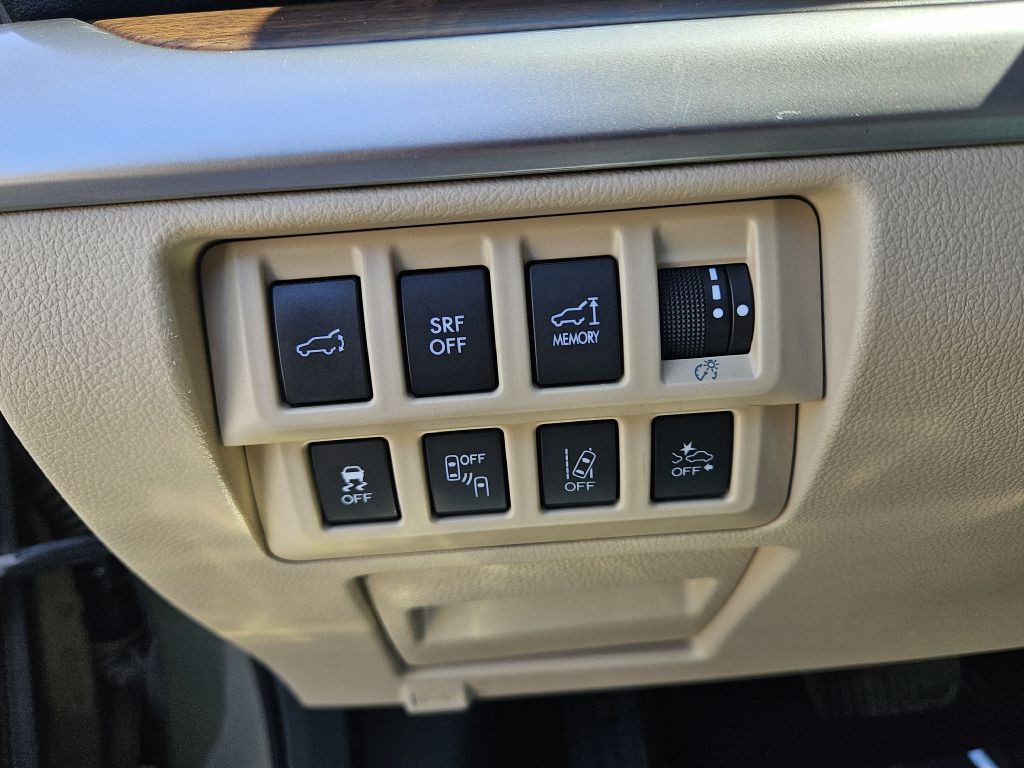 2016 Subaru Outback Image 11