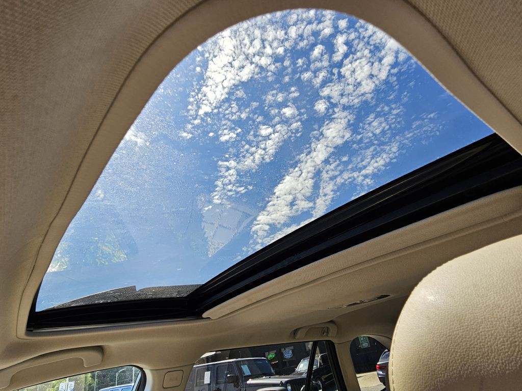 2016 Subaru Outback Image 16