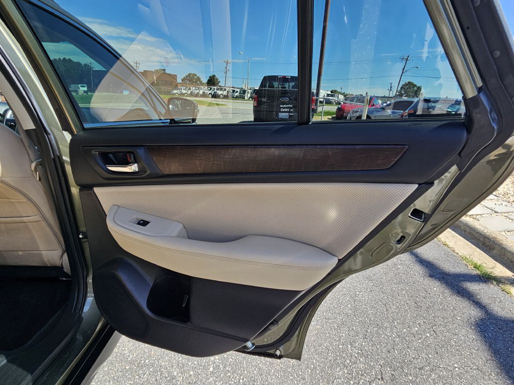 2016 Subaru Outback Image 23