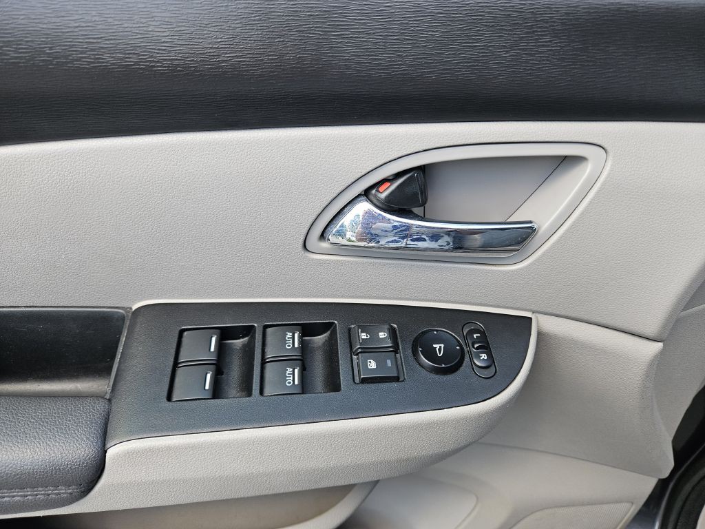 2017 Honda Odyssey Image 9