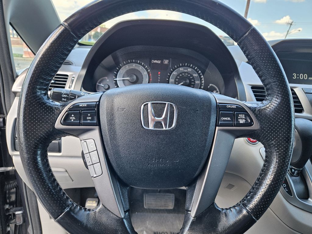 2017 Honda Odyssey Image 12