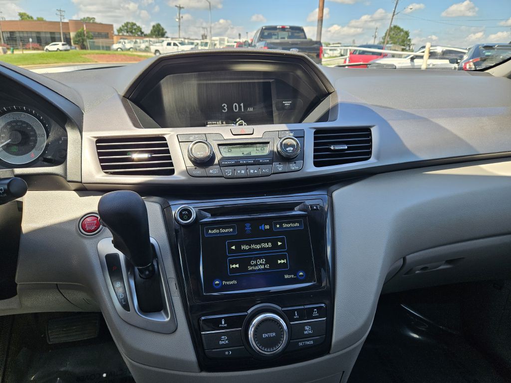 2017 Honda Odyssey Image 14