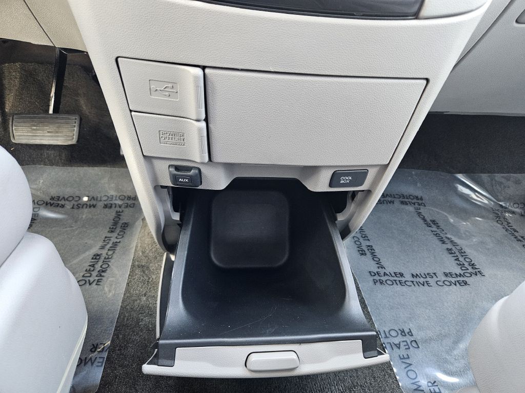 2017 Honda Odyssey Image 15