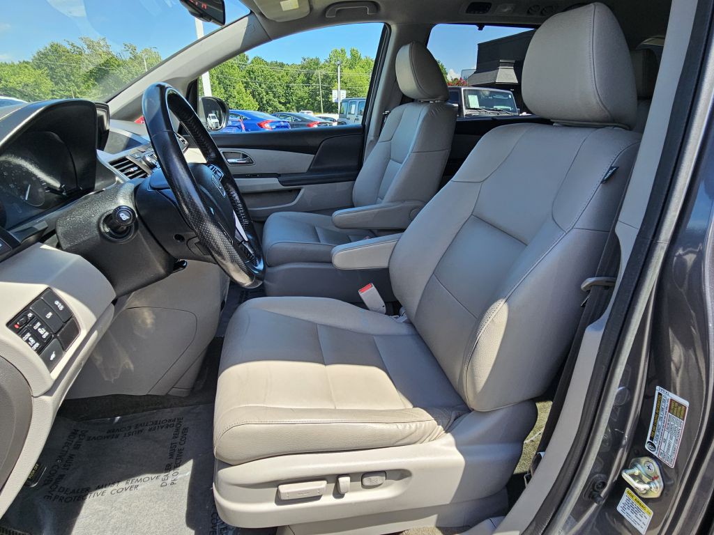 2017 Honda Odyssey Image 17