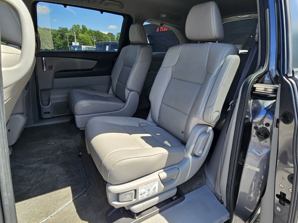 2017 Honda Odyssey Image 18