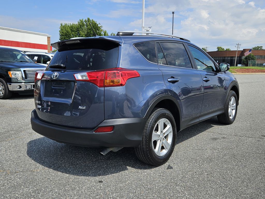 2014 Toyota Rav4 Image 5