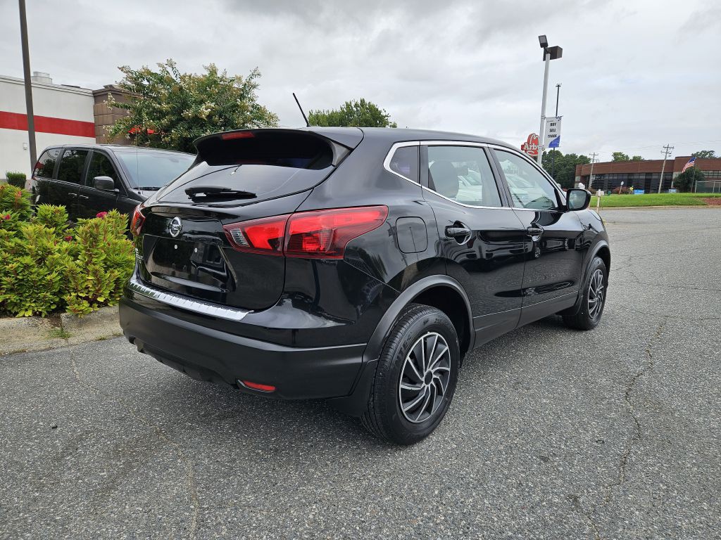 2019 Nissan Rogue Image 5