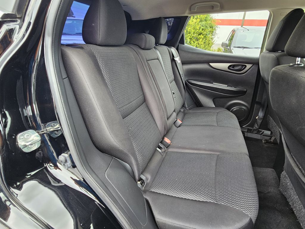 2019 Nissan Rogue Image 20
