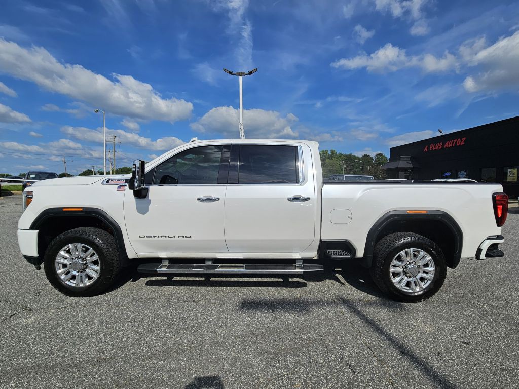 2021 GMC Sierra Image 2