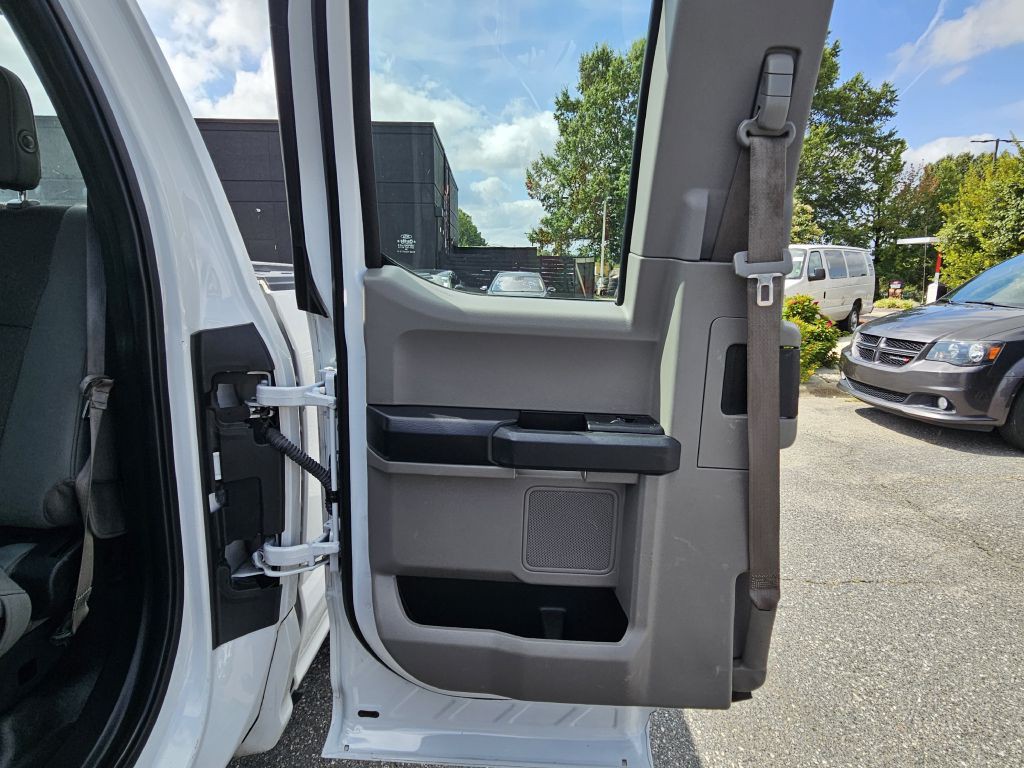 2019 Ford F-150 Image 17