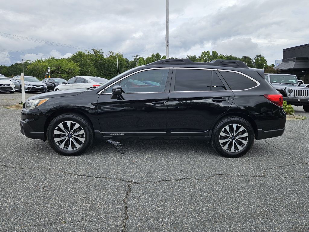2017 Subaru Outback Image 2