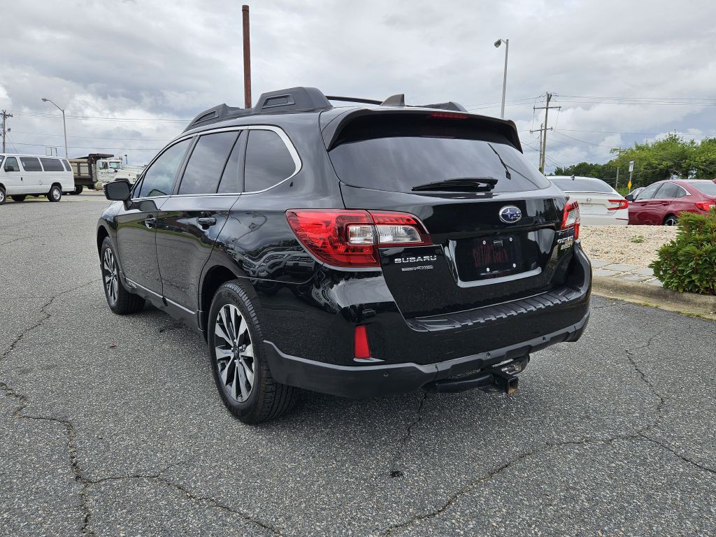 2017 Subaru Outback Image 3