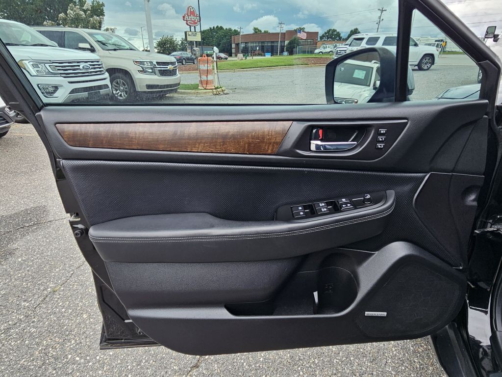2017 Subaru Outback Image 11