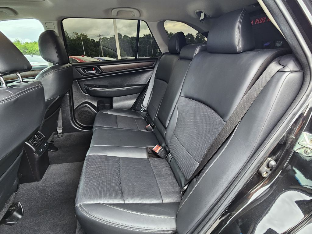 2017 Subaru Outback Image 22