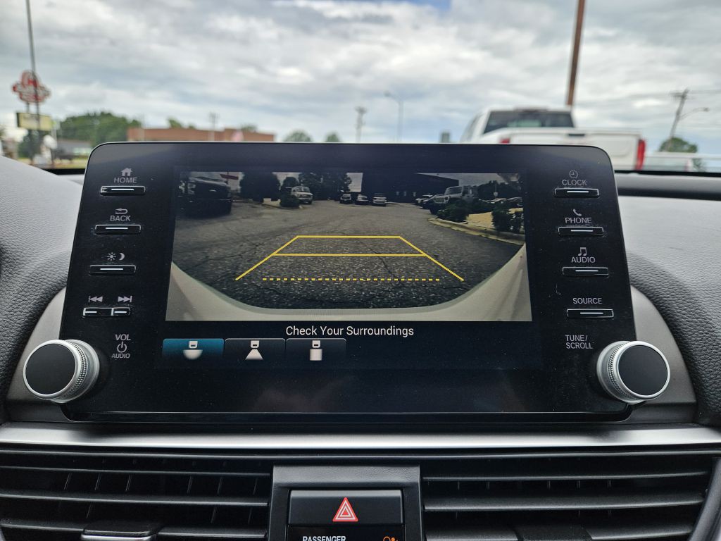 2019 Honda Accord Image 14
