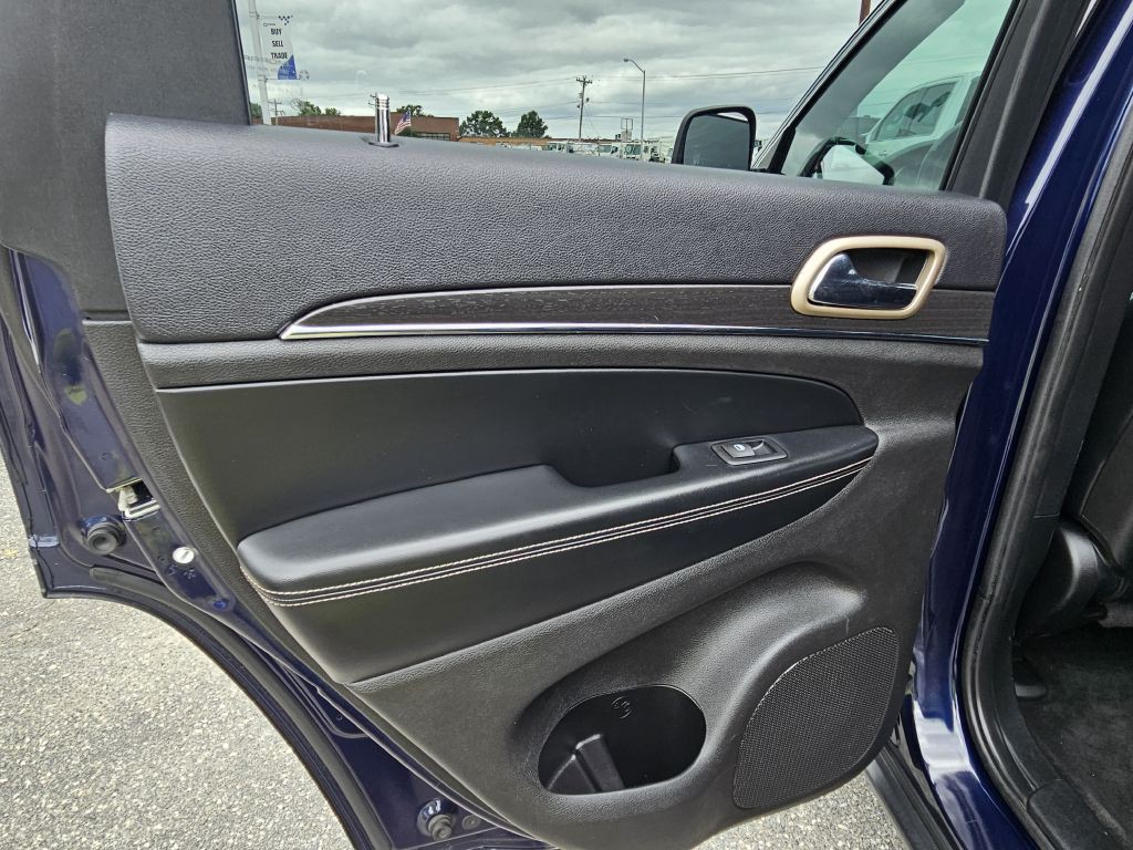 2015 Jeep Grand Cherokee Image 18