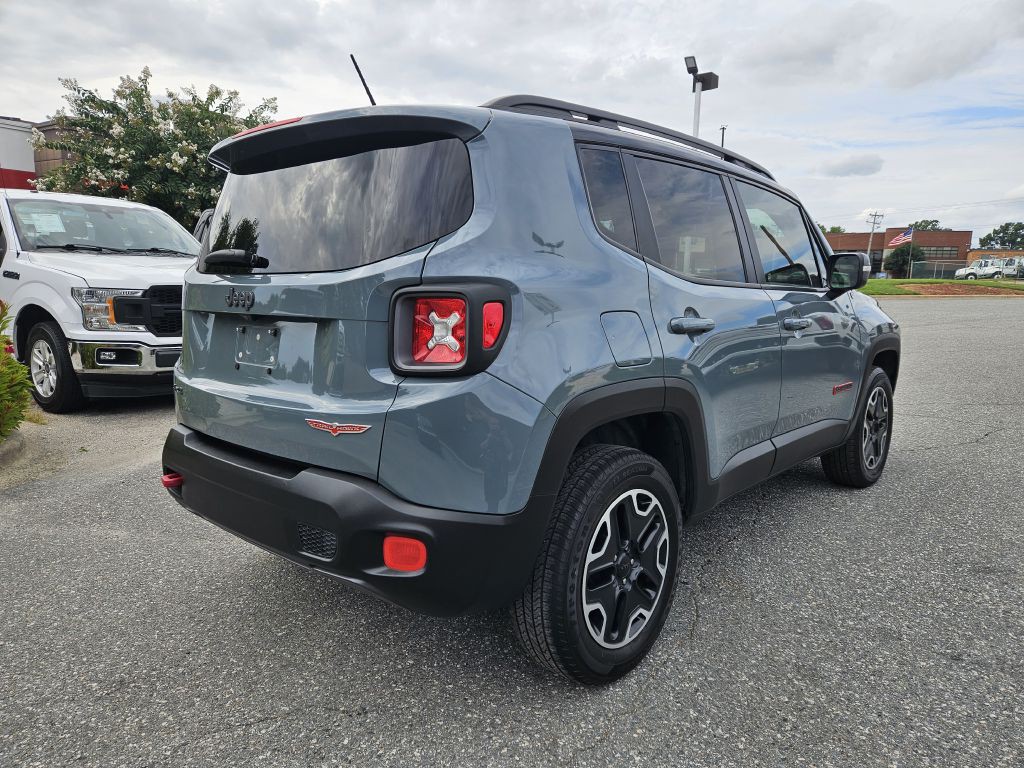 2016 Jeep Renegade Image 5