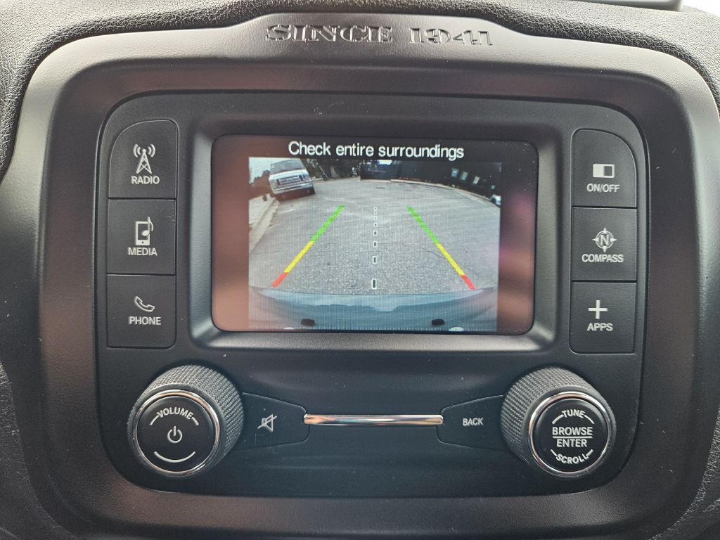 2016 Jeep Renegade Image 15