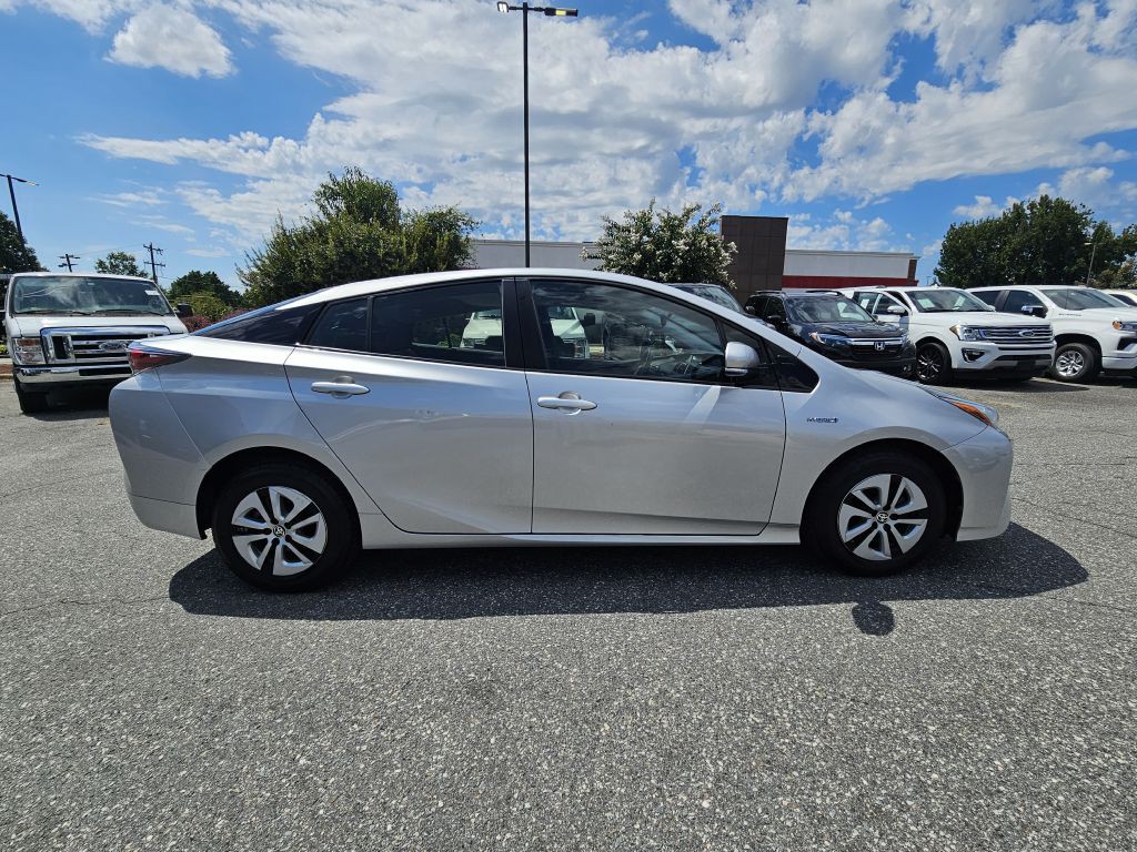 2016 Toyota Prius Image 6