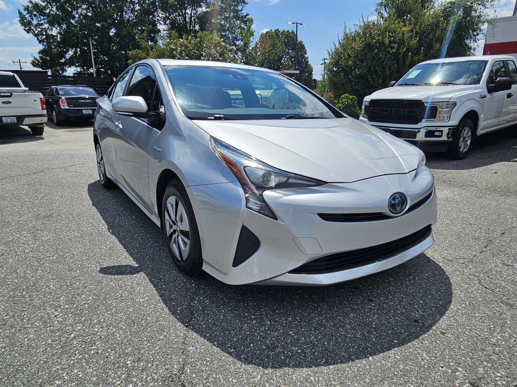 2016 Toyota Prius Image 7