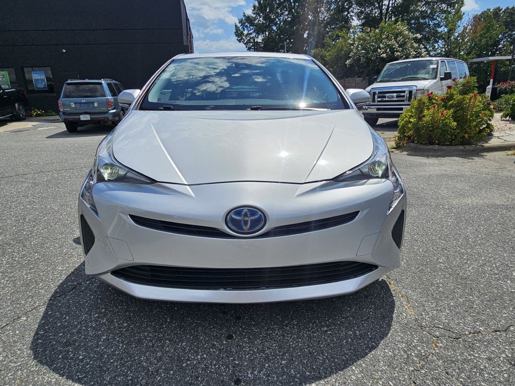 2016 Toyota Prius Image 8