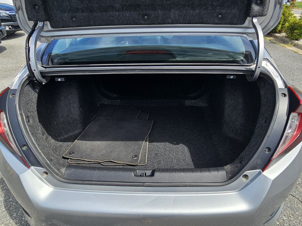 2016 Honda Civic Image 20